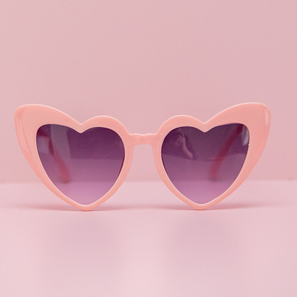 heart-sunglasses-bridesmaids-glasses-hens-party