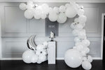 MONOCHROME BABY SHOWER