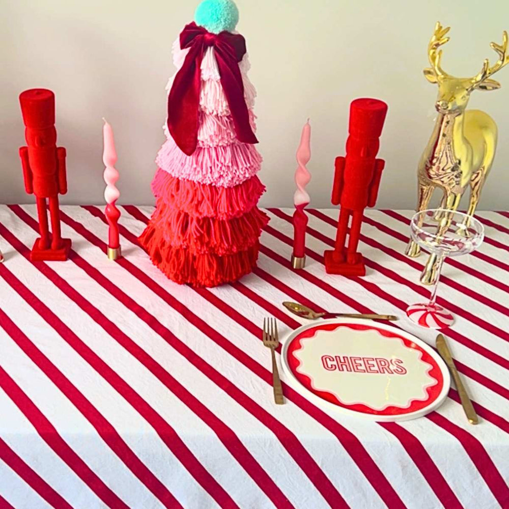 
                  
                    Load image into Gallery viewer, Candy Cane Stripe Scalloped Tablecloth
                  
                