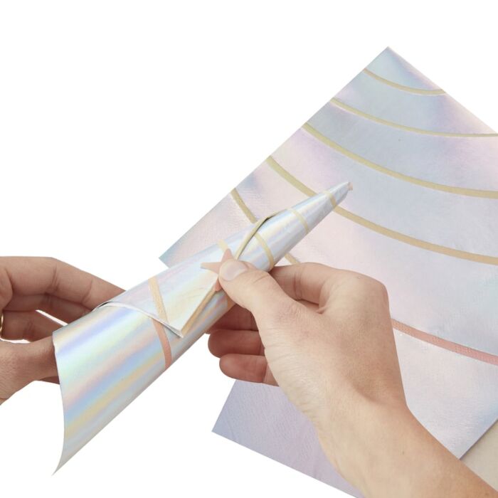 
                  
                    Load image into Gallery viewer, Iridescent Foiled Unicorn Horn Paper Napkins
                  
                