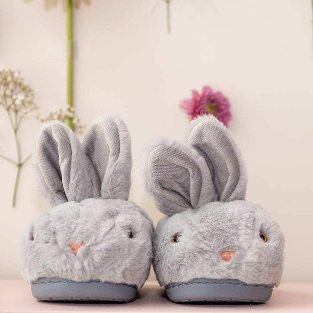 
                  
                    Load image into Gallery viewer, Kids Cosy Bunny Slippers
                  
                