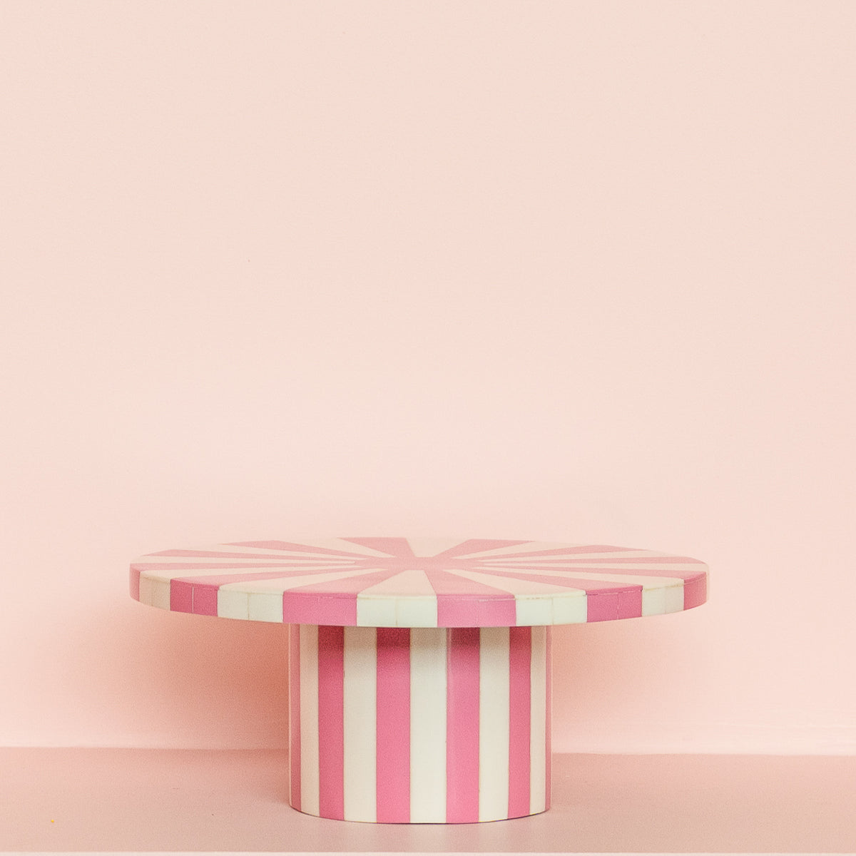Pink Cake Riser Sunburst Resin Cake Stand Azure | Cake Risers, Platters & Stands ...