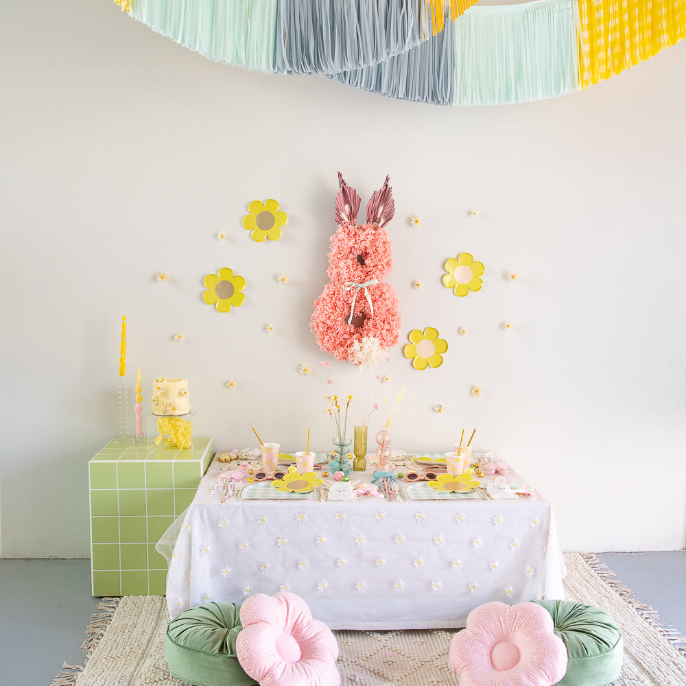 
                  
                    Load image into Gallery viewer, easter-kids-party-table-styling
                  
                
