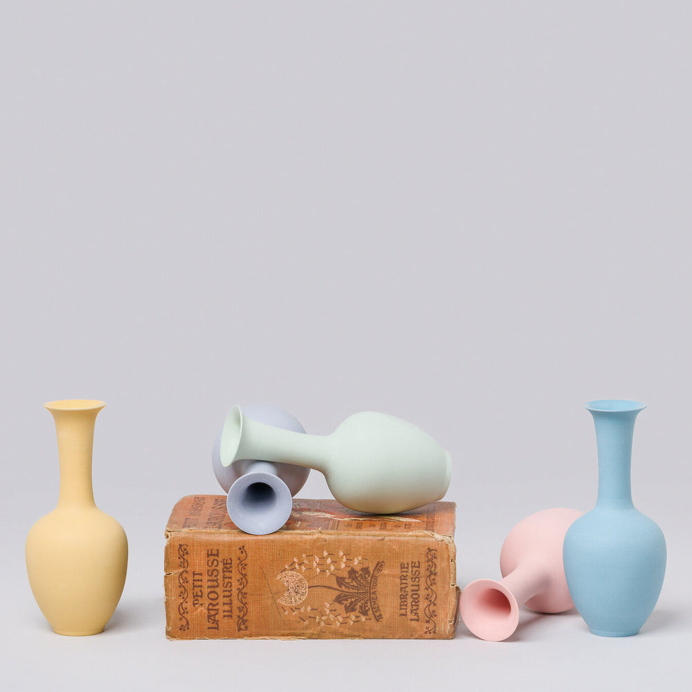 
                  
                    Load image into Gallery viewer, Lotus- Mini Vase
                  
                