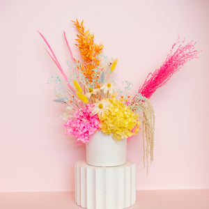 
                  
                    Load image into Gallery viewer, Cutie Pie Vase Arrangement
                  
                