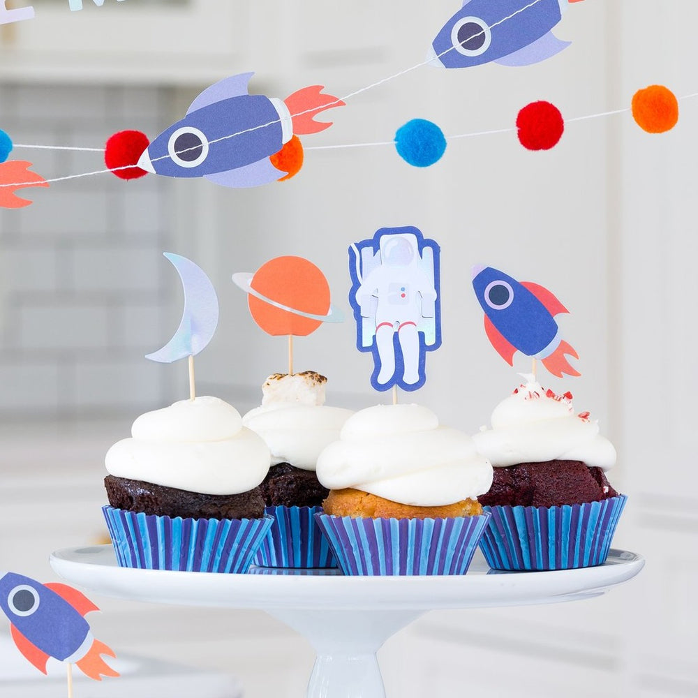 
                  
                    Load image into Gallery viewer, Space Rocket Cupcake Kit
                  
                